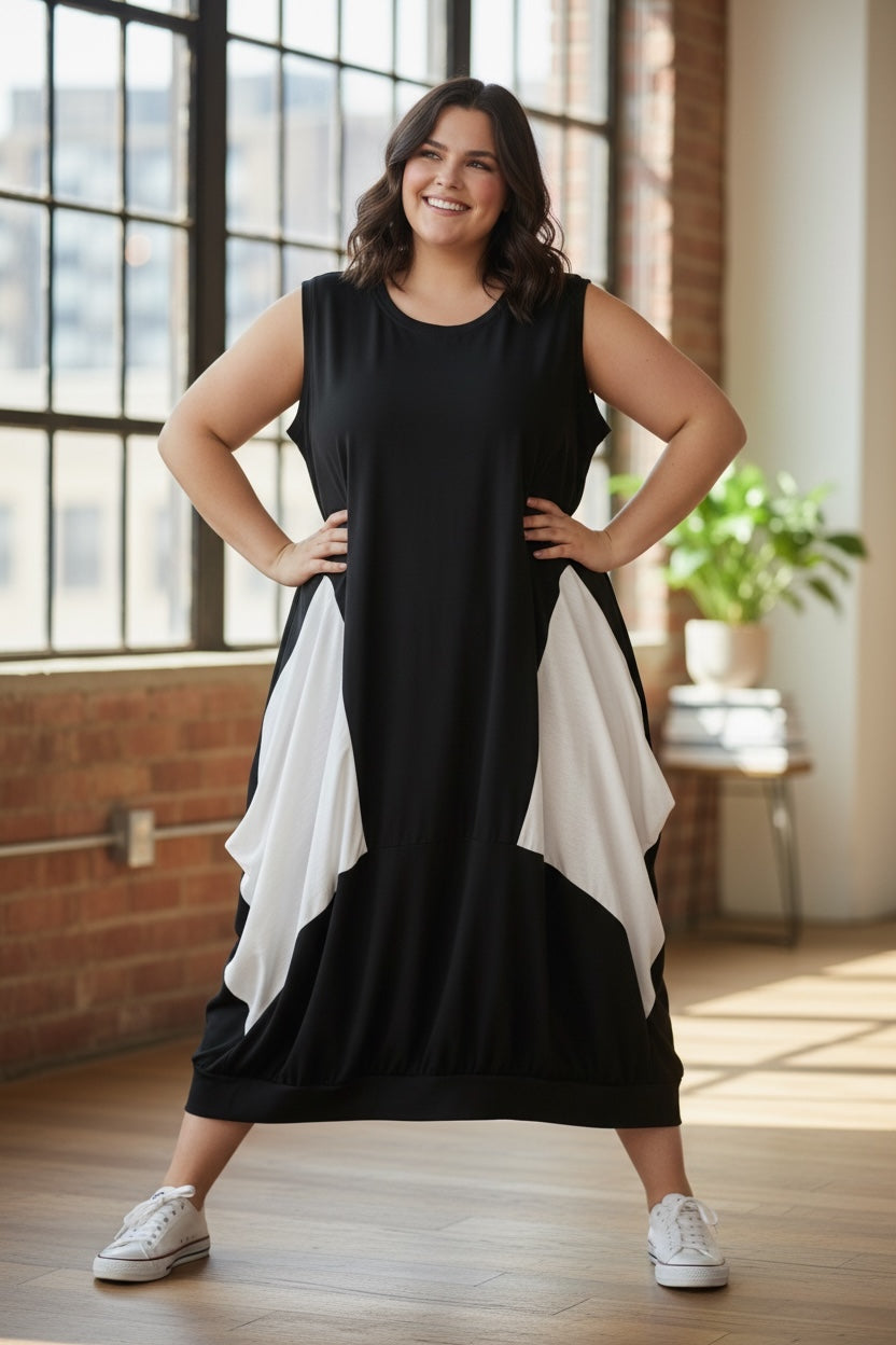 Moonshine jurk mouwloos zwart/wit mt 5=56/58