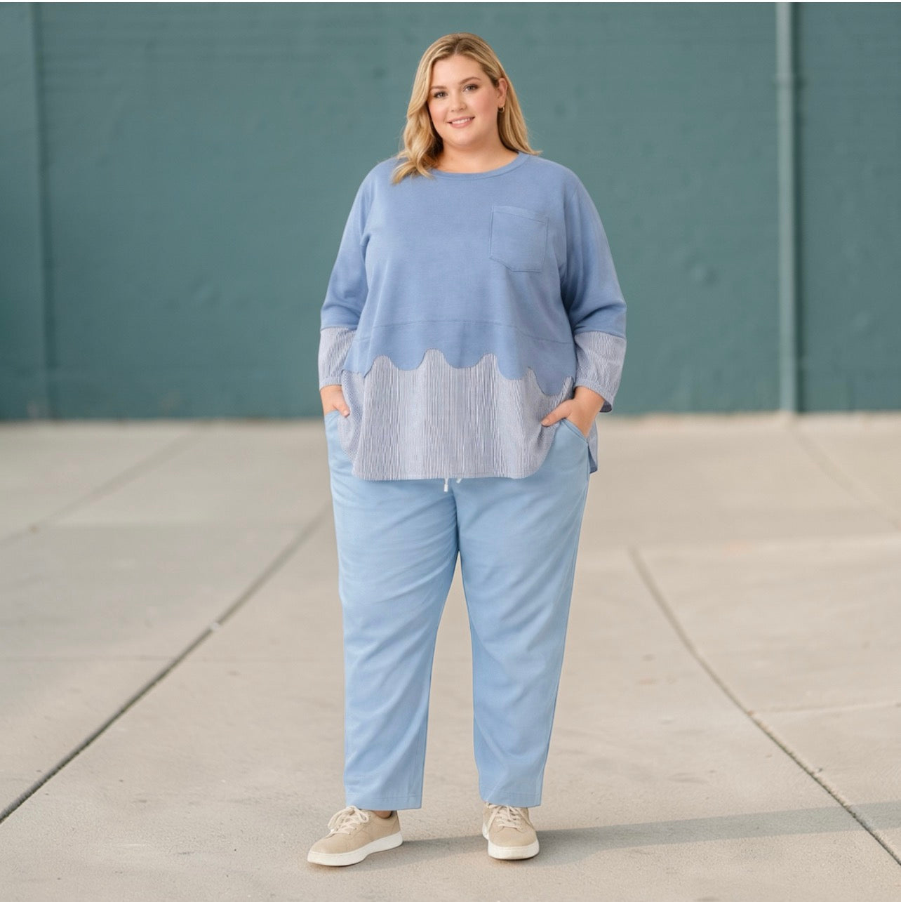 La Bass shirt/blouse One size past voor mt 52-54 en 56