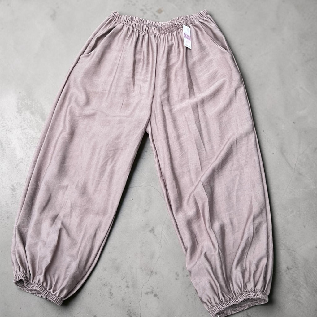 Broek met onderkant elastiek One size past voor meerder maten