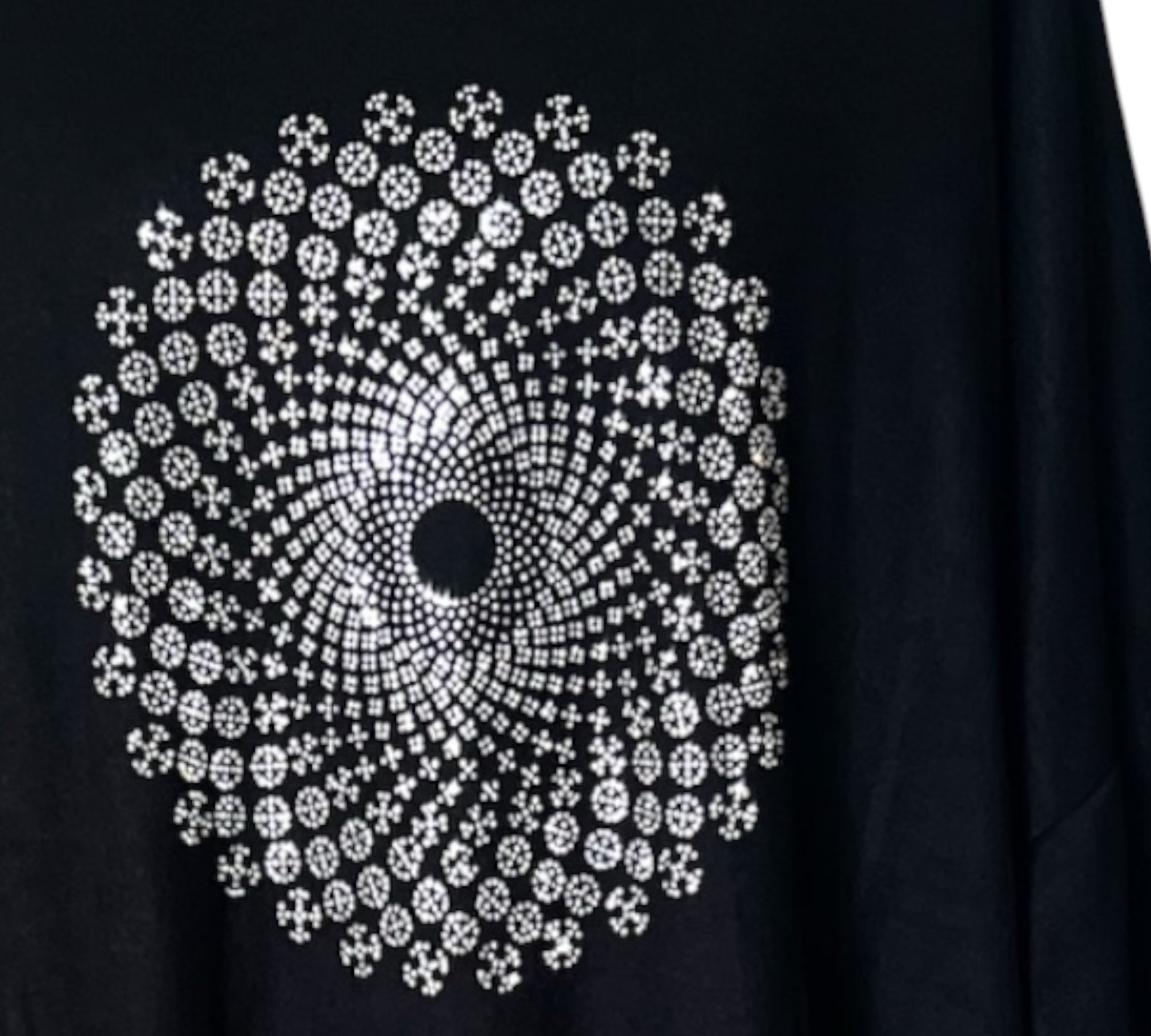 Lang Shirt zwart met zilveren applicatie One size