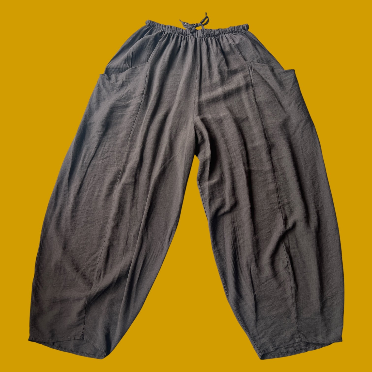 Iets ballon achtige broek bruin One size past voor maat 48-50-52