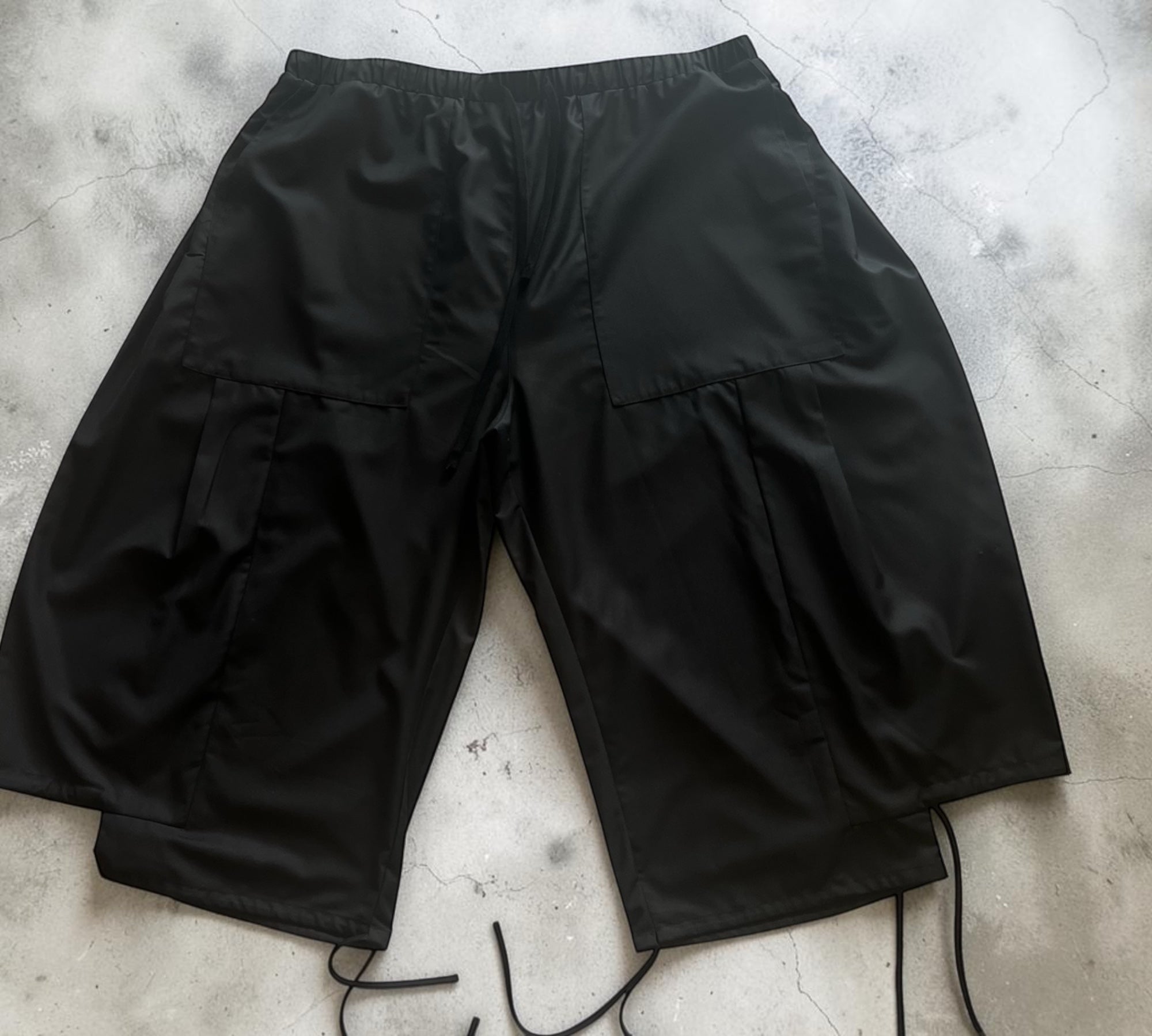 Moonshine Black Label Asymmetrische broek maat 3 = 56/58