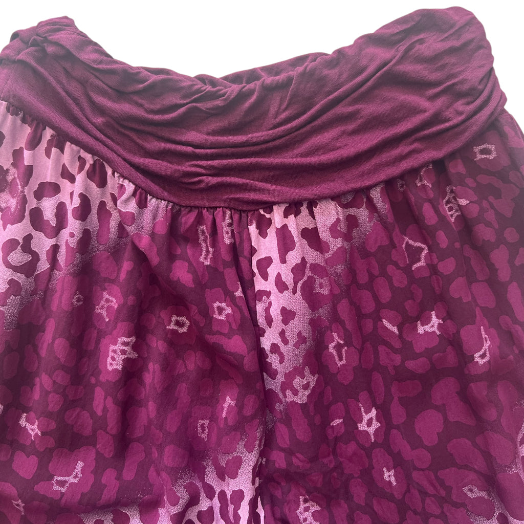 Broek met elastiek onder One size Past voor maat 38-40-42-44-46