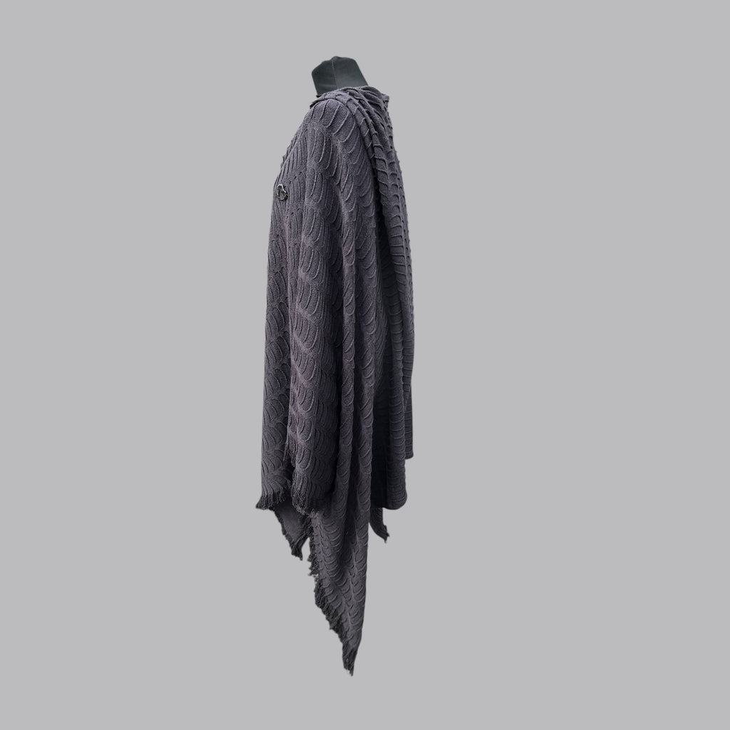 Prachtige cape poncho met lange punt muts achterkant One size