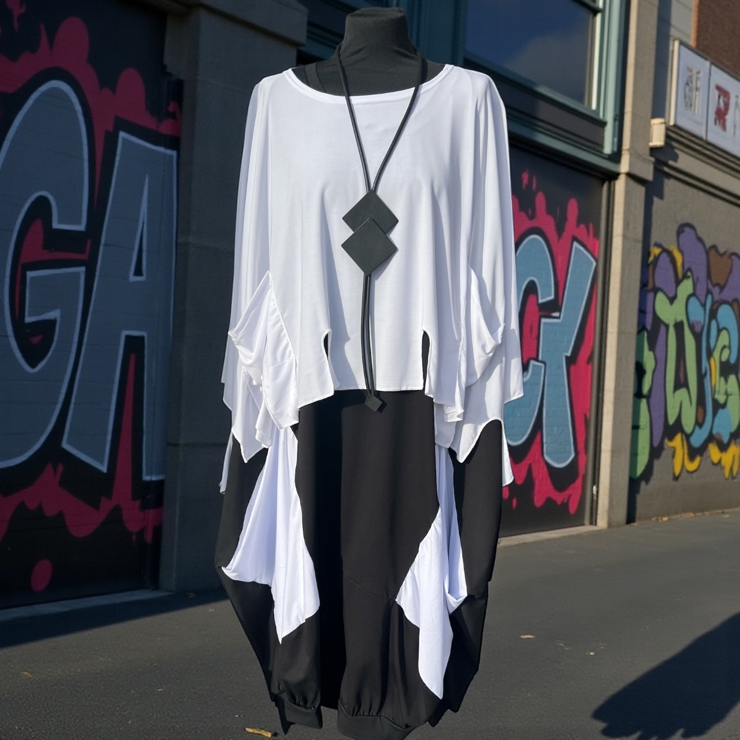 Naveed wijd kort apart tuniekje One size past tot maat 58