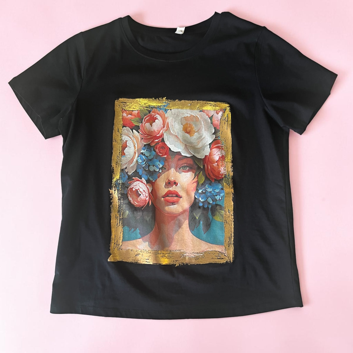 T-shirt met opdruk Frida Kahlo past voor maat 38-40🔴