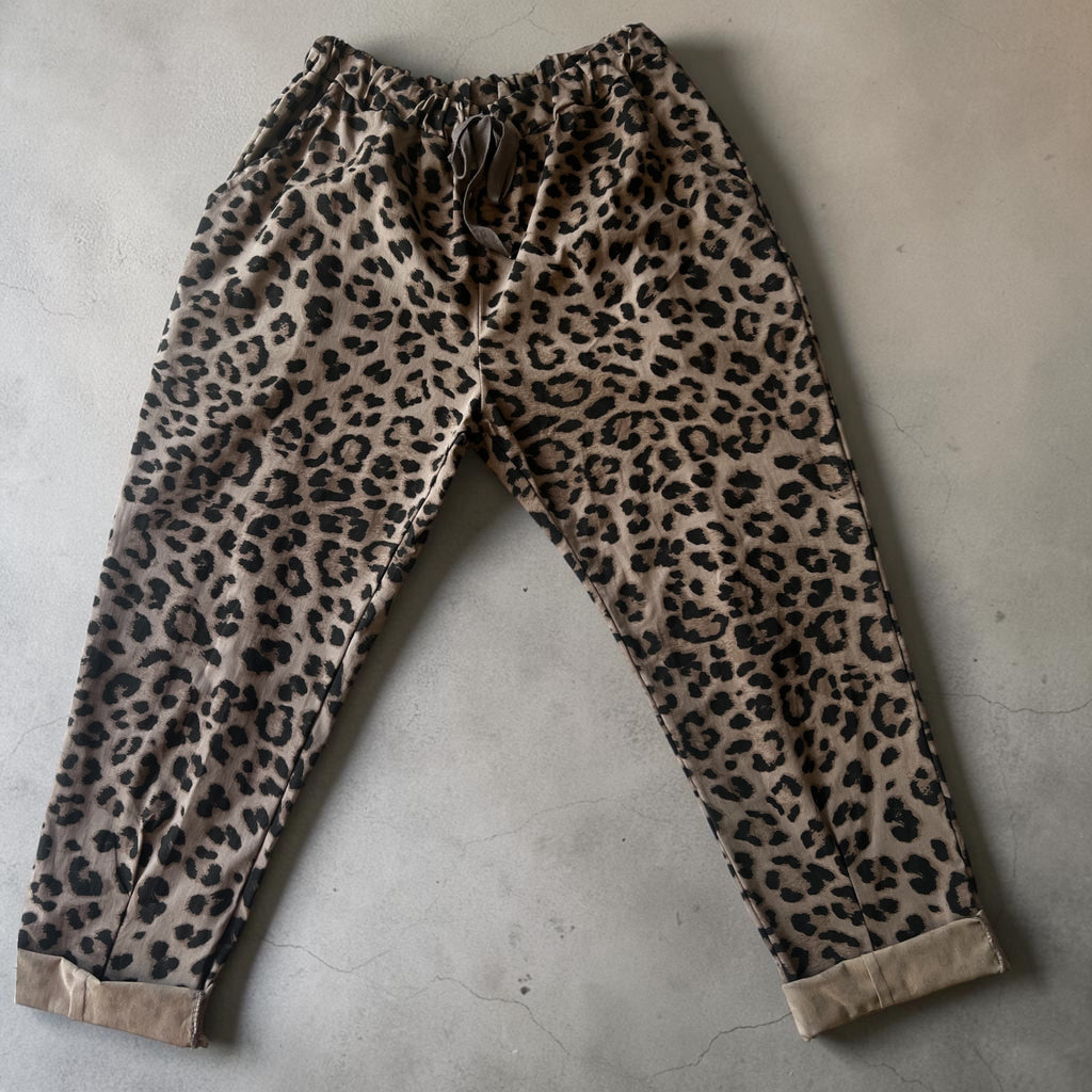 Jogger panterprint stretch past voor meerdere maten 50-52-54