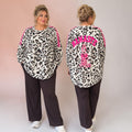 Dik sweatshirt in panterprint met achter NAMASTE One size past voor 48 tot 58