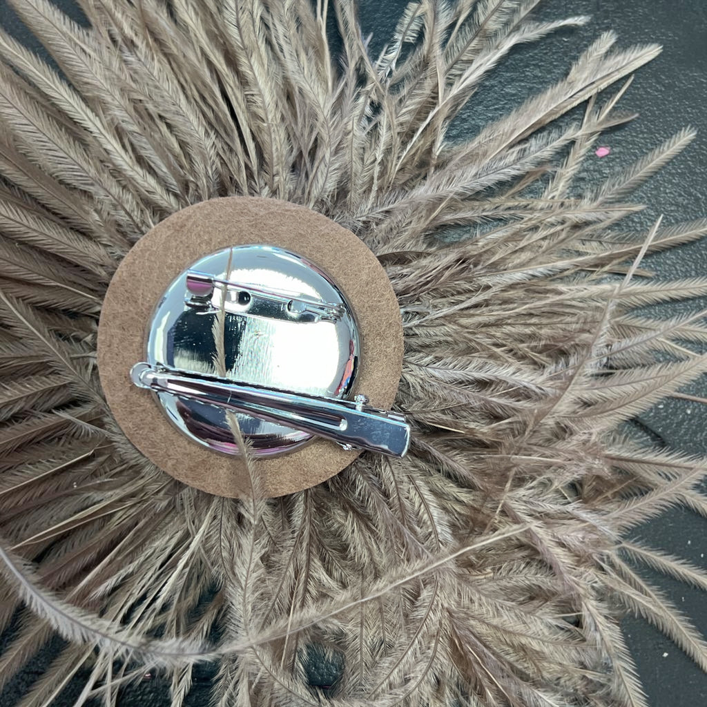 Veren broche of voor in het haar beige/bruin