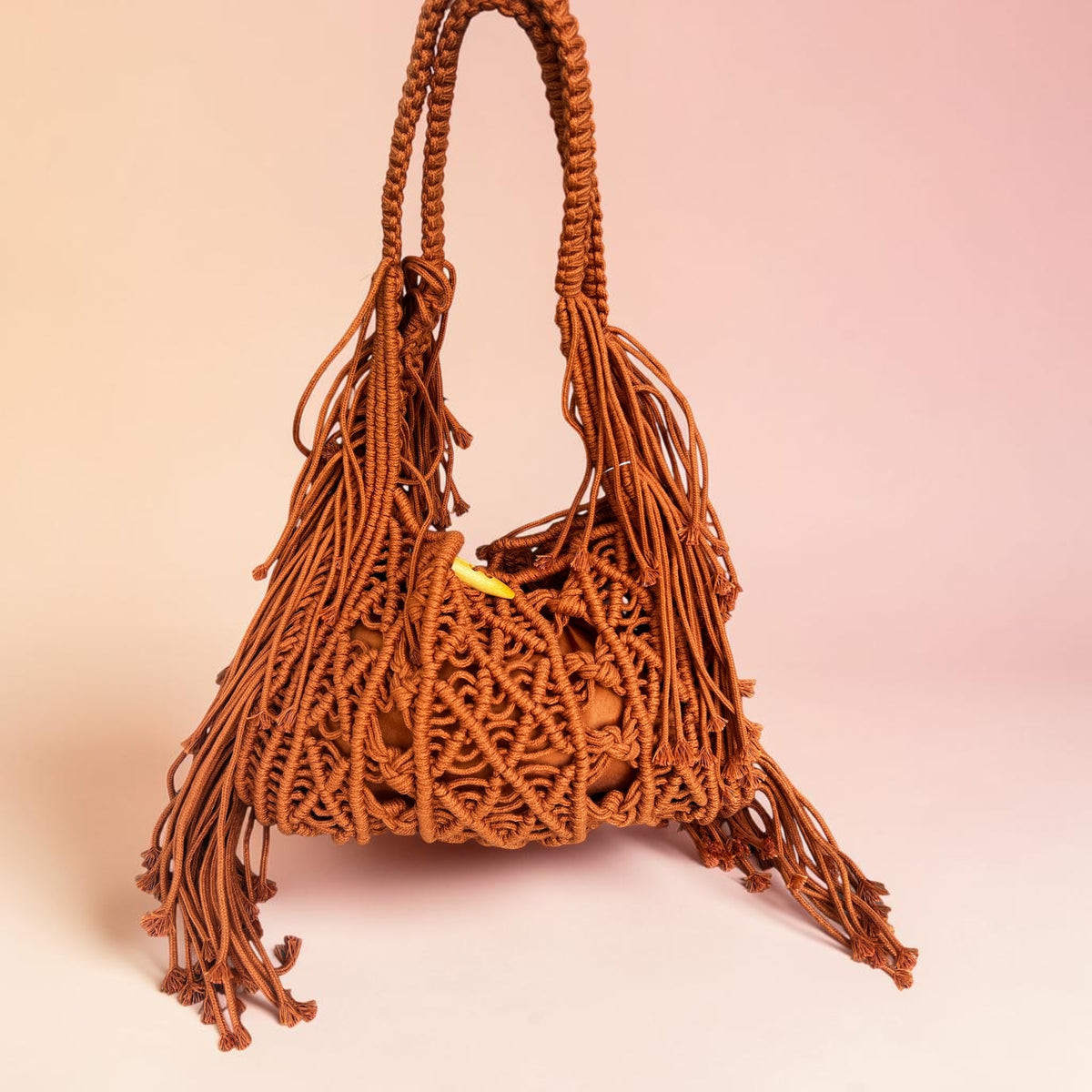 Macrame tas met franje in brique kleur