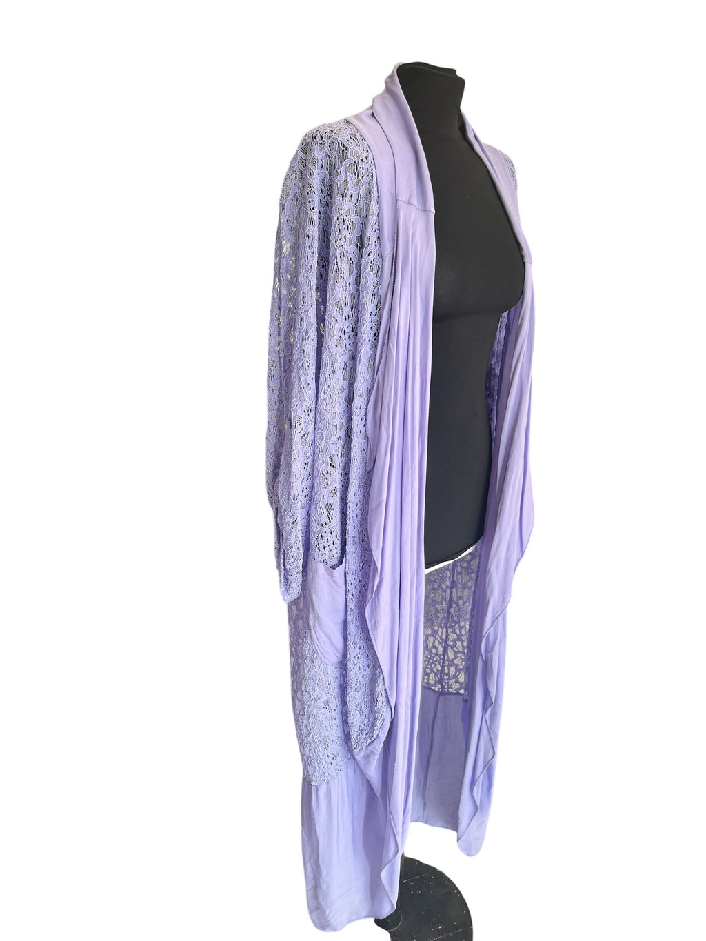 Kanten lang  vest lila La Bass past voor maat 52-54 en 56