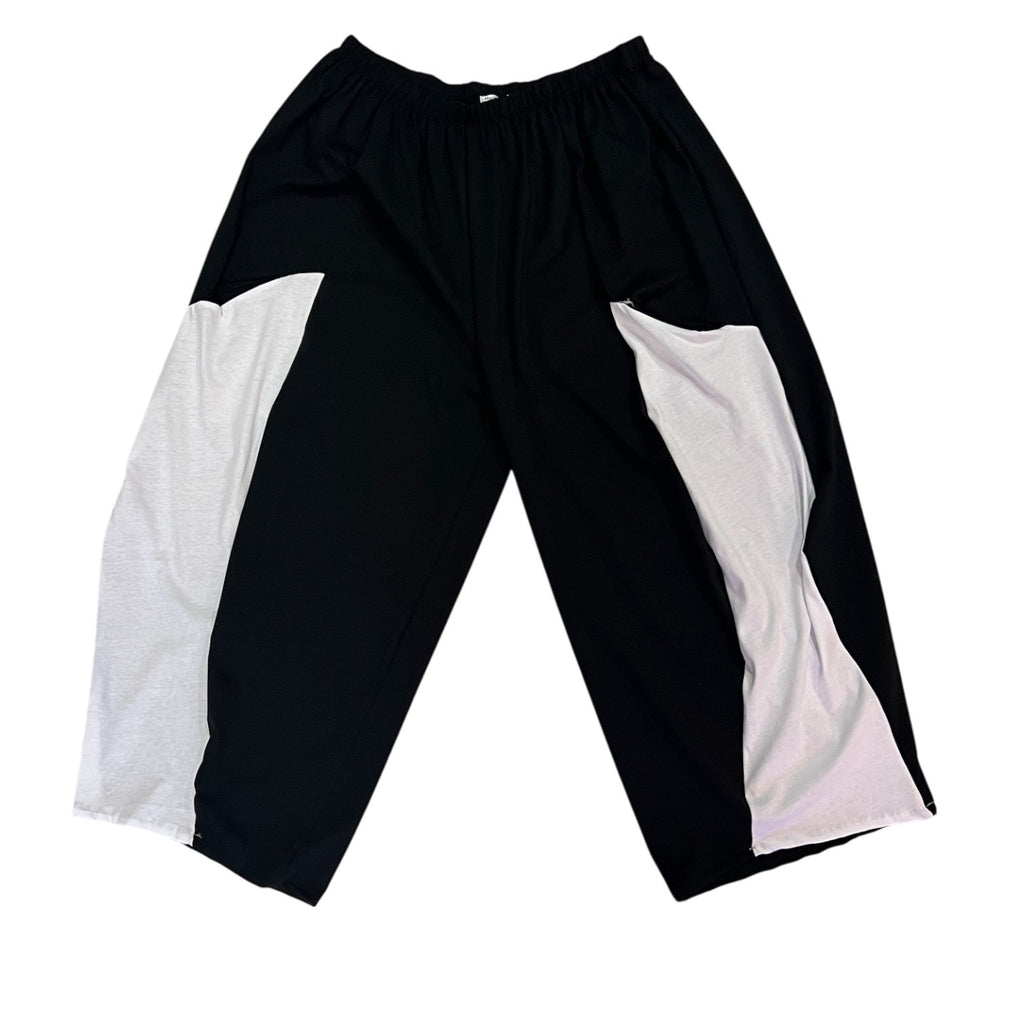 Moonshine wijde broek zwart met wit mt 4-en 5