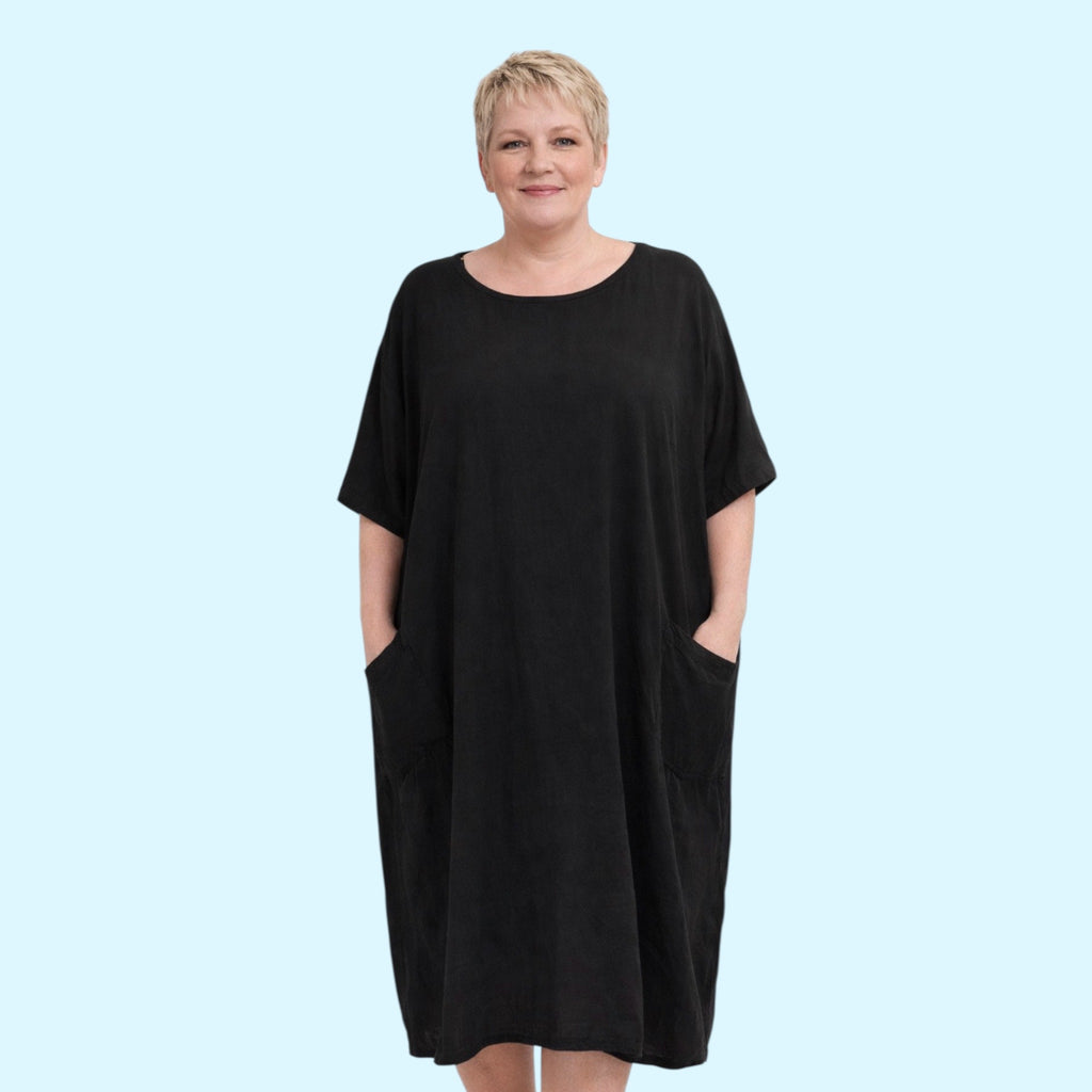 Tuniek/jurk in zwart  Made in Italy One Size mt 52-54-56