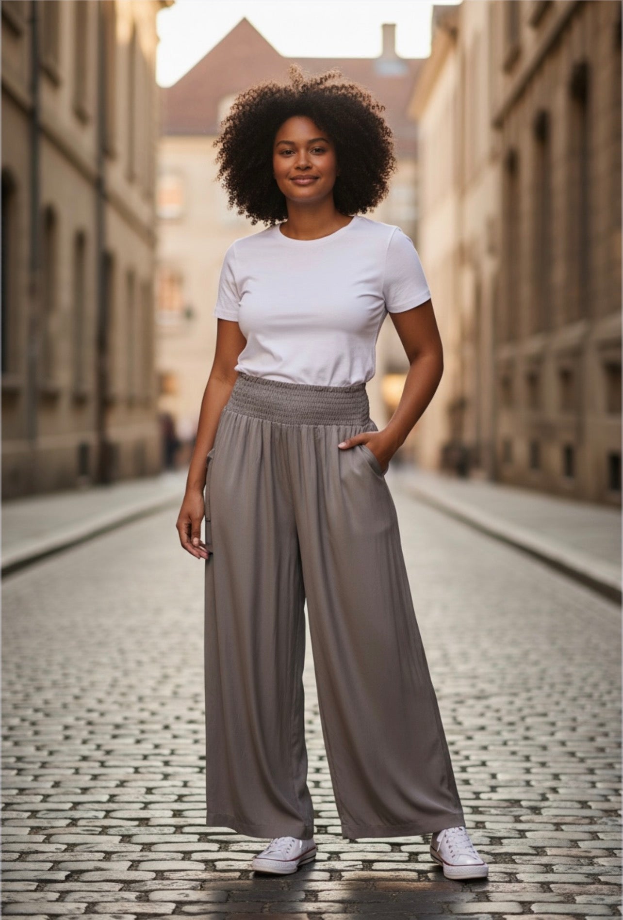 Comfortabele broek van Luna Serena maat 48 tot 52 Taupe