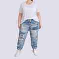 Jogger in jeansoptie kleur met opdruk past voor maat 50-52 kleine54