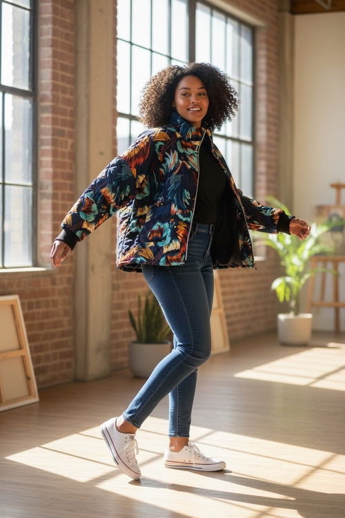 Dunne kleurrijke jas On size past voor maat 52 tot en met 58