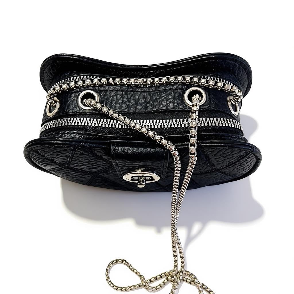 Tasje in hart vorm  zwart