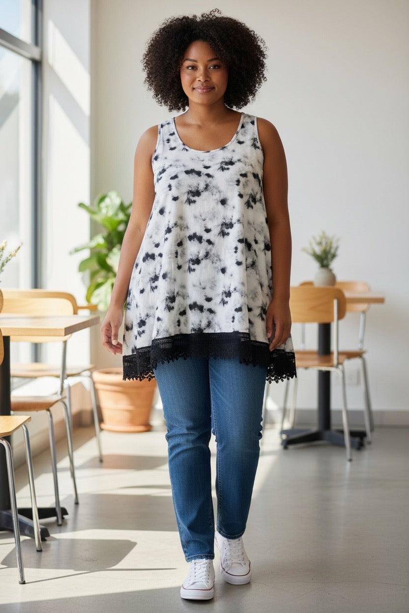 Top Alijn R.A.F.A.Y zwart wit een maat voor 50 tot kleine 54